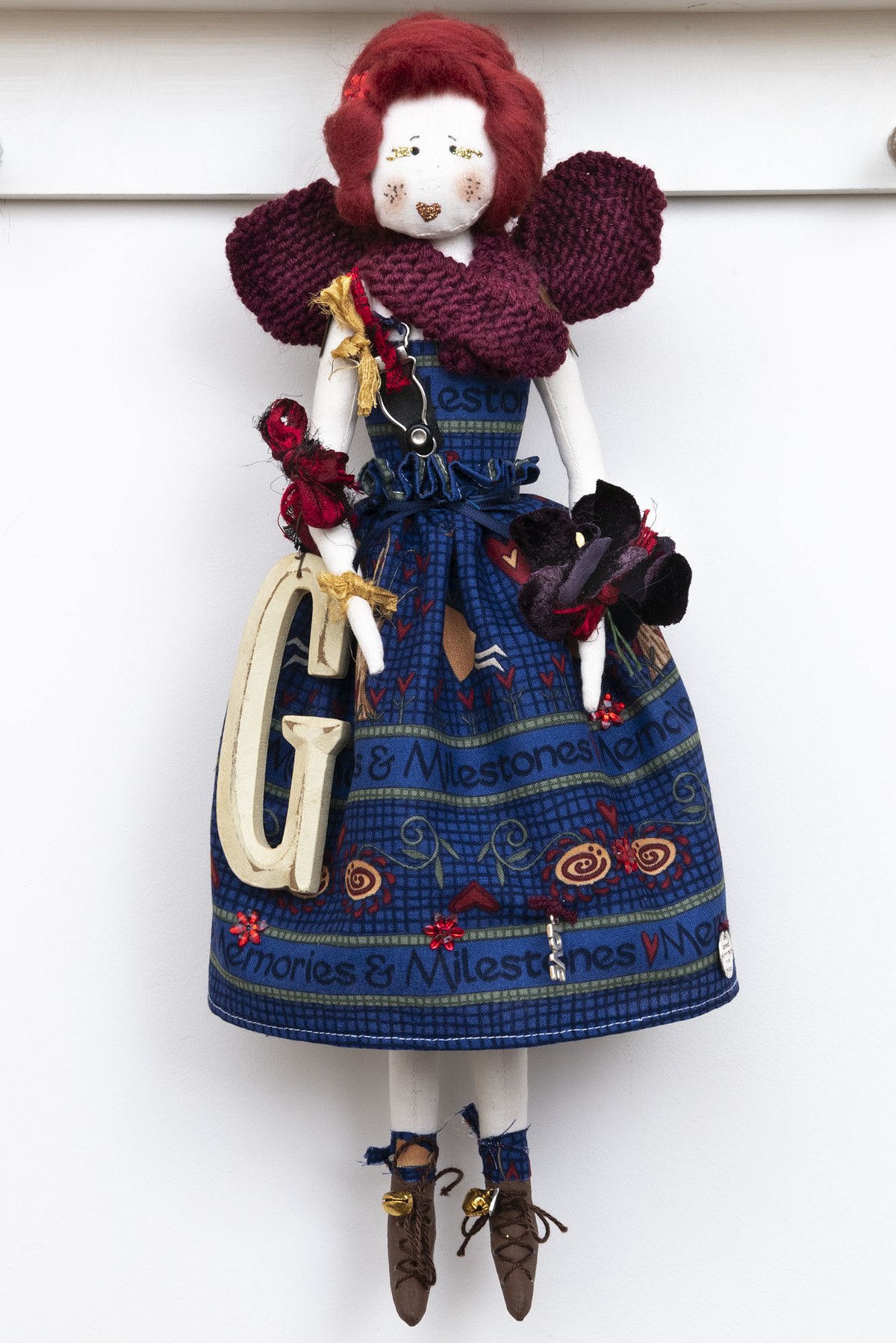 Dolls buttons. Яркие куклы бохо творческих профессий. Dior Buton Doll.